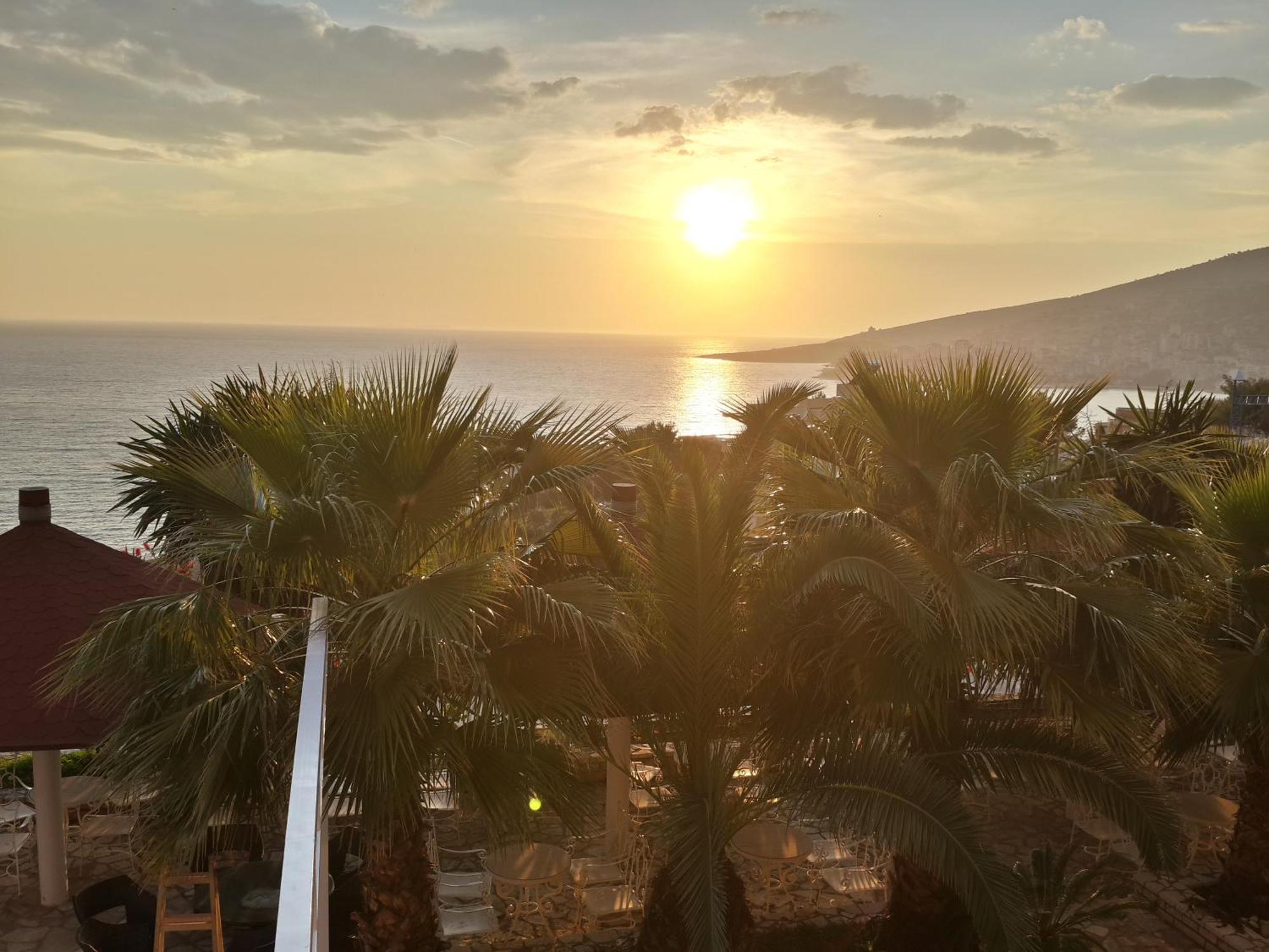 Hotel Panorama Sarandë Exterior foto